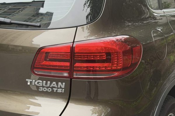 Volkswagen Tiguan 2015, 52100 км, за 8636 USD - фото 9