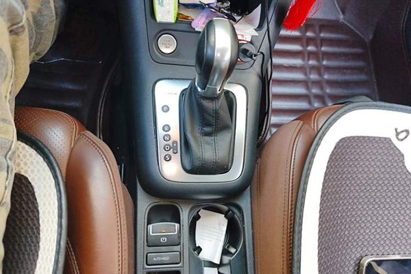 Volkswagen Tiguan 2015, 54100 км, за 7885 USD - фото 13