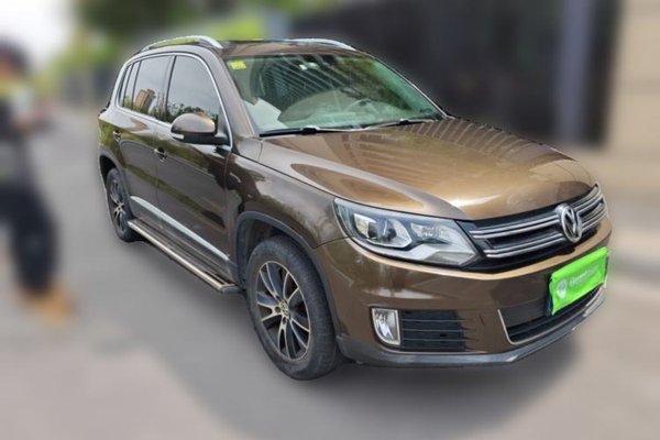 Volkswagen Tiguan 2015, 98500 км, за 9186 USD