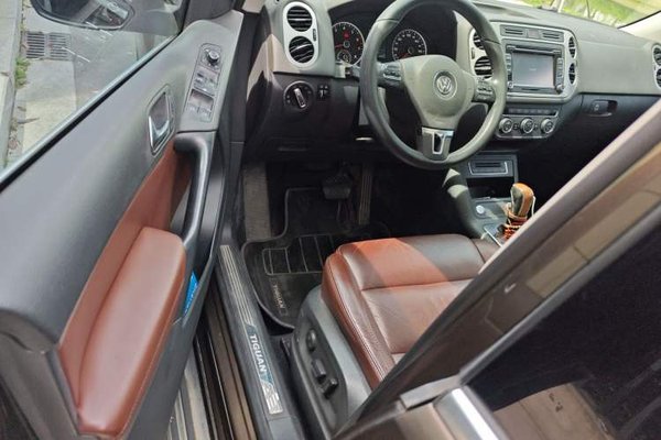 Volkswagen Tiguan 2015, 98500 км, за 9186 USD - фото 19
