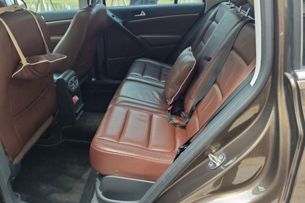 Volkswagen Tiguan 2015, 98500 км, за 9186 USD - фото 20