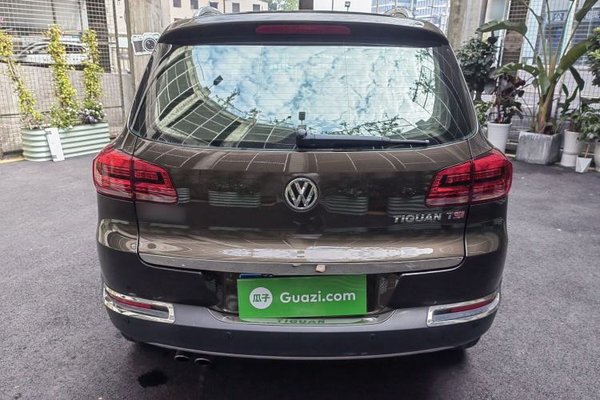 Volkswagen Tiguan 2015, 99900 км, за 7546 USD - фото 18