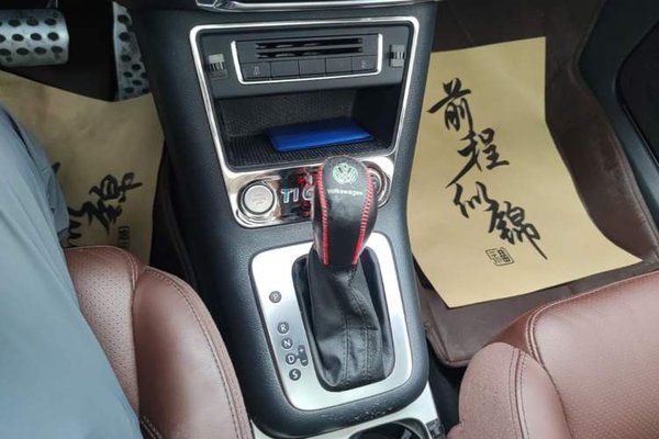 Volkswagen Tiguan 2015, 99900 км, за 7546 USD - фото 27