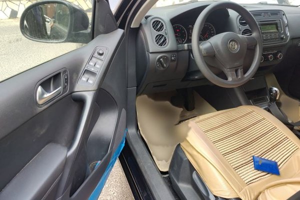 Volkswagen Tiguan 2015, 46100 км, за 7876 USD - фото 19