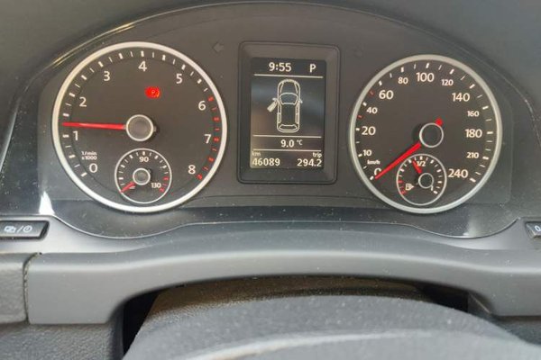Volkswagen Tiguan 2015, 46100 км, за 7876 USD - фото 11