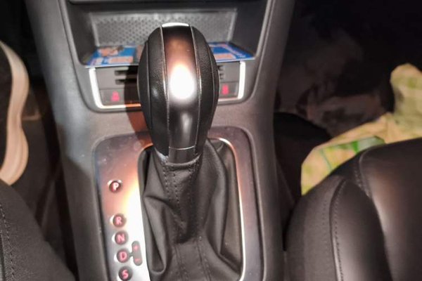 Volkswagen Tiguan 2015, 63400 км, за 7055 USD - фото 15
