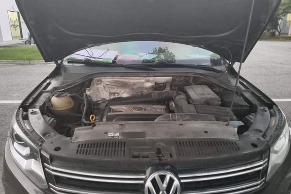 Volkswagen Tiguan 2015, 191700 км, за 4580 USD - фото 13