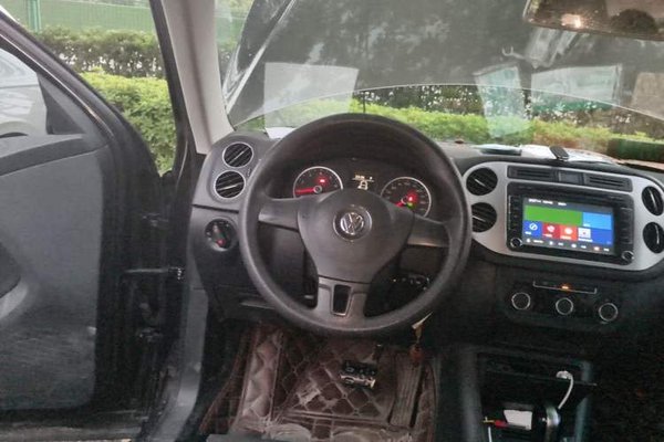 Volkswagen Tiguan 2015, 191700 км, за 4580 USD