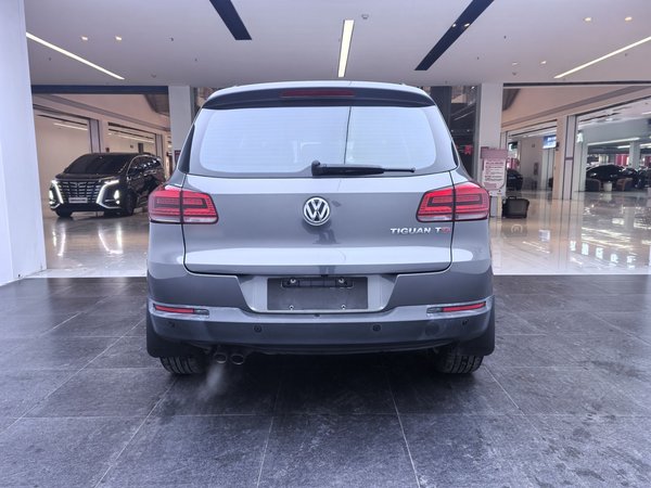 Volkswagen Tiguan L 2015, 134300 км, за 8255 USD - фото 6