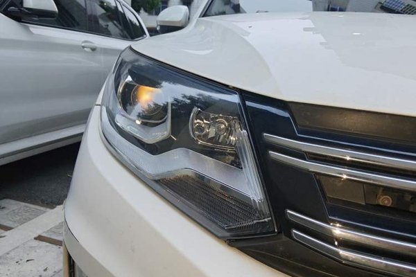 Volkswagen Tiguan 2015, 101199 км, за 7049 USD - фото 13