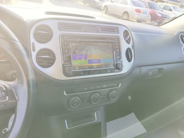 Volkswagen Tiguan L 2015, 104400 км, за 7819 USD - фото 13