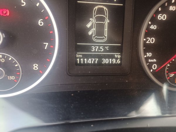 Volkswagen Tiguan 2015, 111400 км, за 5929 USD - фото 13