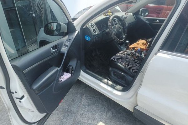 Volkswagen Tiguan 2015, 113100 км, за 6929 USD - фото 13