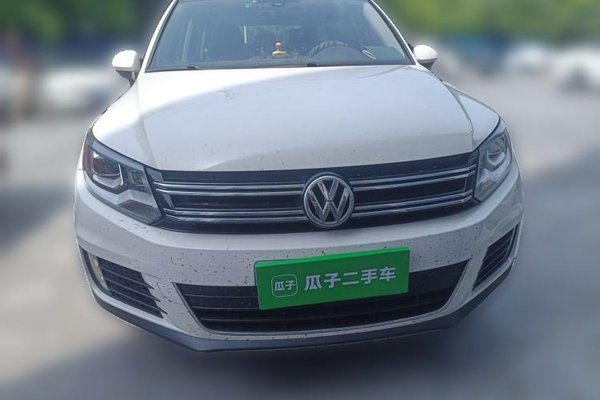 Volkswagen Tiguan 2015, 113100 км, за 6929 USD