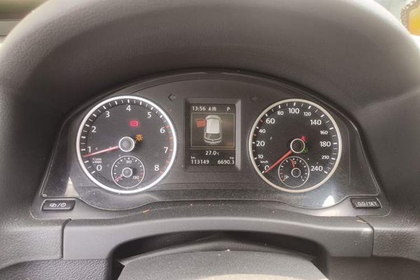 Volkswagen Tiguan 2015, 113100 км, за 6929 USD - фото 8