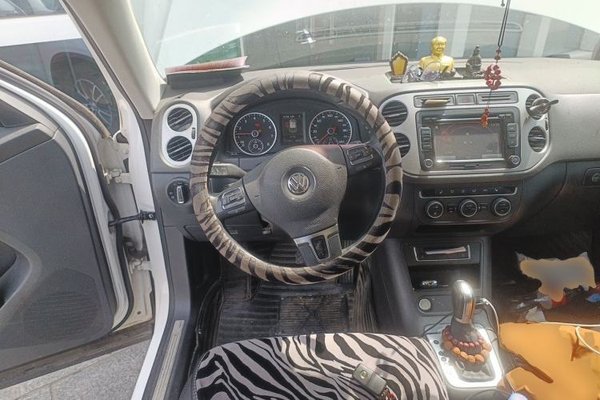 Volkswagen Tiguan 2015, 113100 км, за 6929 USD - фото 7