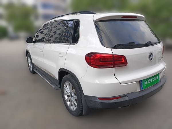 Volkswagen Tiguan 2015, 127200 км, за 5483 USD