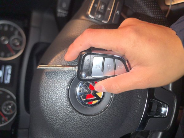 Volkswagen Tiguan L 2015, 127700 км, за 8222 USD - фото 17