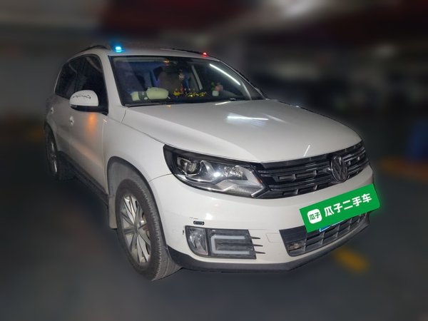 Volkswagen Tiguan 2015, 159100 км, за 6020 USD