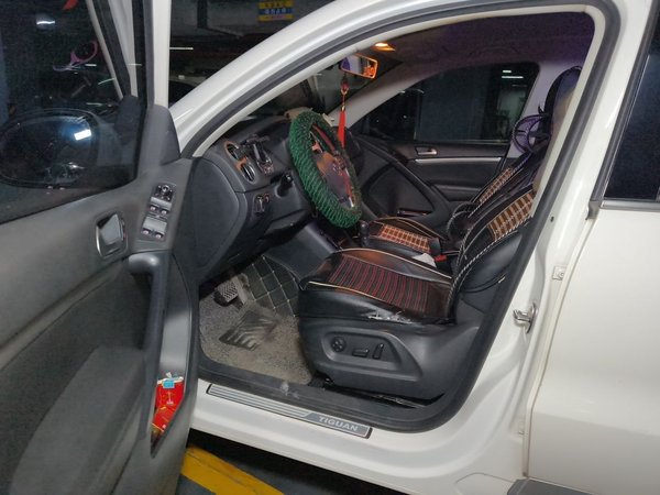 Volkswagen Tiguan 2015, 159100 км, за 6020 USD - фото 17
