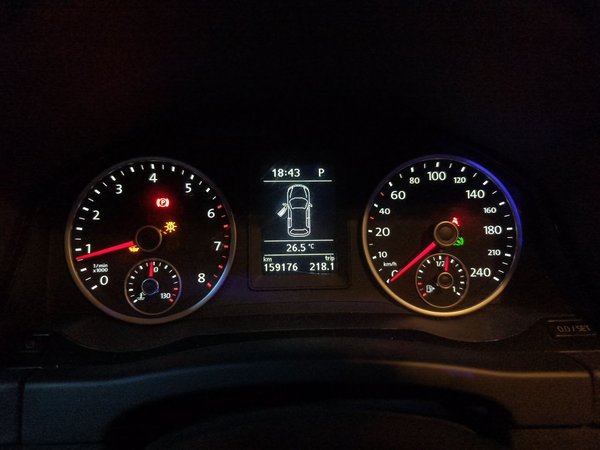 Volkswagen Tiguan 2015, 159100 км, за 6020 USD - фото 12