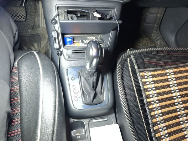 Volkswagen Tiguan 2015, 159100 км, за 6020 USD - фото 15