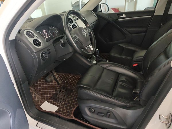 Volkswagen Tiguan L 2015, 169100 км, за 8103 USD - фото 16