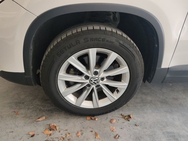 Volkswagen Tiguan L 2015, 169100 км, за 8103 USD - фото 9