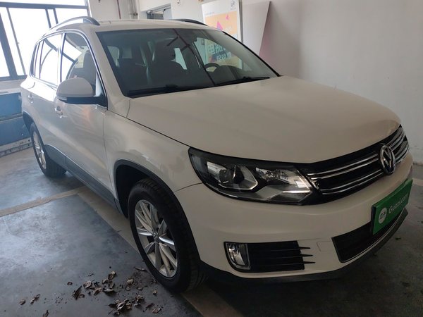 Volkswagen Tiguan L 2015, 169100 км, за 8103 USD
