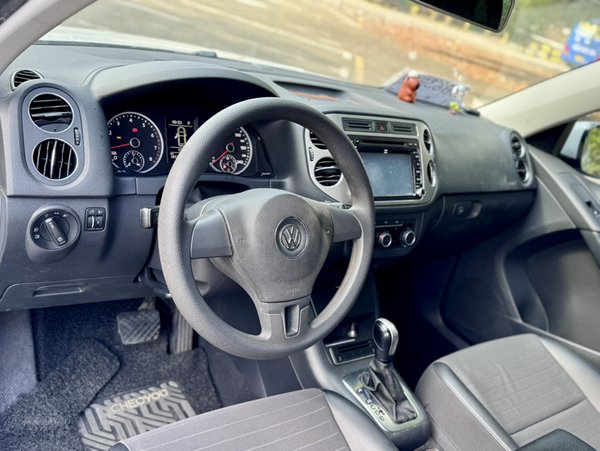 Volkswagen Tiguan L 2015, 181400 км, за 2306 USD - фото 22