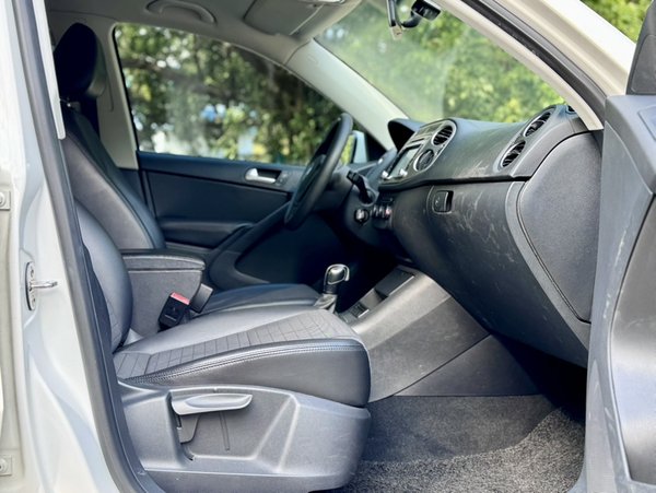 Volkswagen Tiguan L 2015, 181400 км, за 2306 USD - фото 24