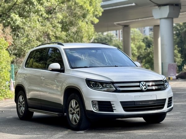 Volkswagen Tiguan L 2015, 181400 км, за 2306 USD - фото 8