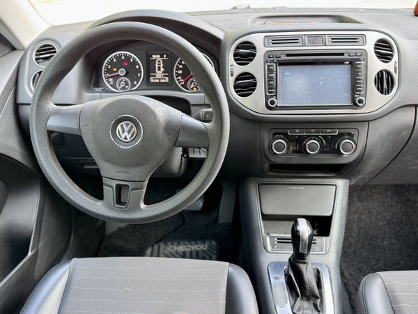 Volkswagen Tiguan L 2015, 181400 км, за 2306 USD - фото 20