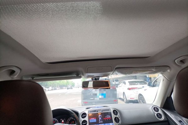 Volkswagen Tiguan 2015, 74800 км, за 6897 USD - фото 19