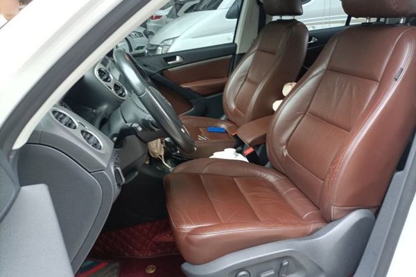 Volkswagen Tiguan 2015, 74800 км, за 6897 USD - фото 16