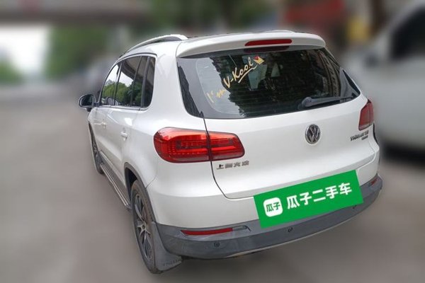 Volkswagen Tiguan 2015, 74800 км, за 6897 USD