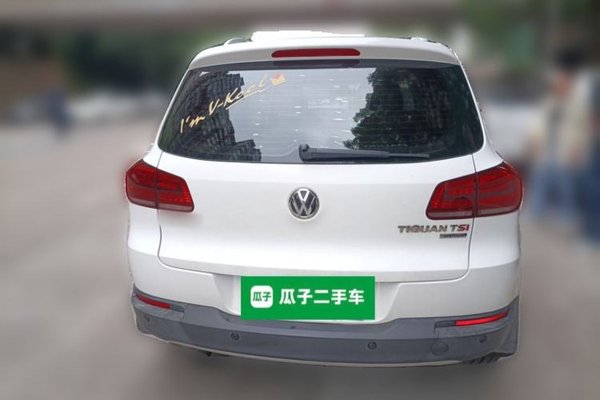 Volkswagen Tiguan 2015, 74800 км, за 6897 USD