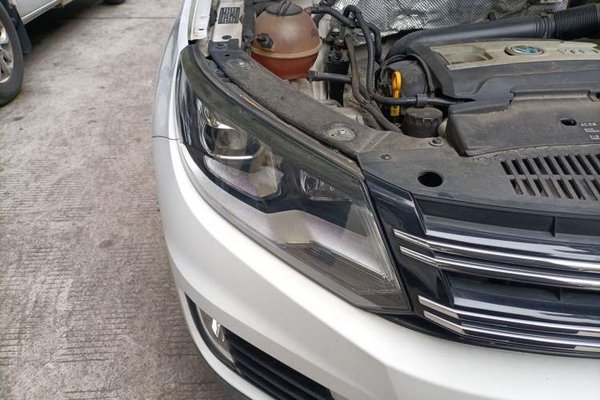 Volkswagen Tiguan 2015, 74800 км, за 6897 USD - фото 7