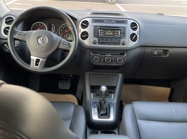 Volkswagen Tiguan L 2015, 90400 км, за 8110 USD - фото 20