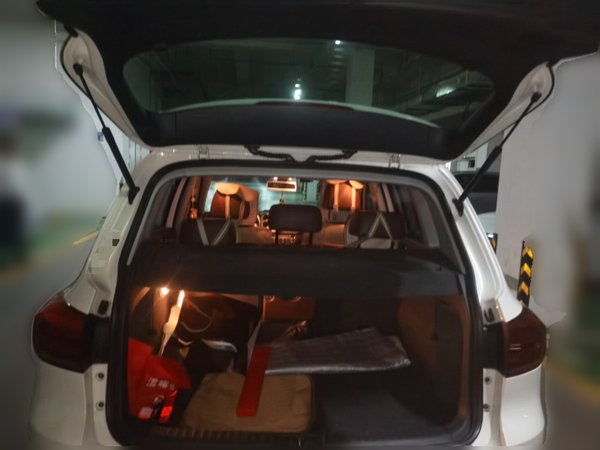 Volkswagen Tiguan 2015, 94300 км, за 7047 USD - фото 20