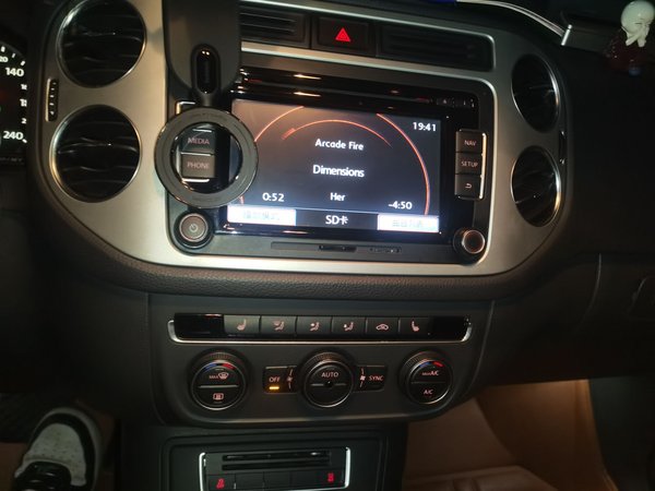 Volkswagen Tiguan 2015, 94300 км, за 7047 USD - фото 14