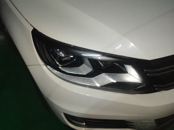 Volkswagen Tiguan 2015, 94300 км, за 7047 USD - фото 7