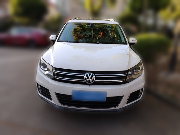 Volkswagen Tiguan 2015, 98200 км, за 5710 USD