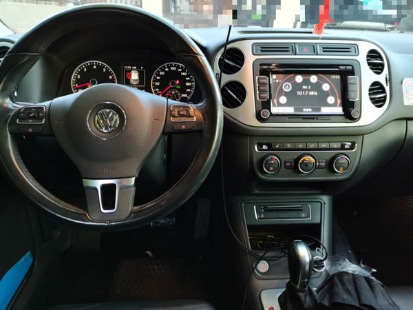 Volkswagen Tiguan 2015, 98200 км, за 5710 USD - фото 10