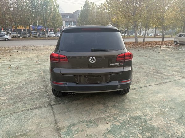 Volkswagen Tiguan 2015, 171100 км, за 7495 USD - фото 6
