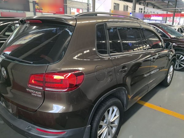 Volkswagen Tiguan 2016, 122500 км, за 8428 USD - фото 6
