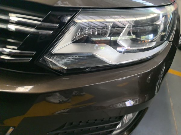 Volkswagen Tiguan 2016, 122500 км, за 8428 USD - фото 9