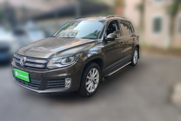 Volkswagen Tiguan · 2016 год