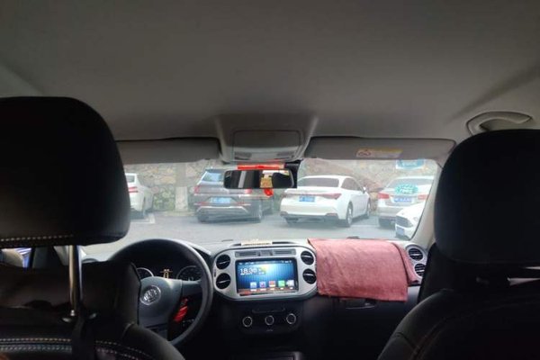 Volkswagen Tiguan 2016, 41100 км, за 7021 USD - фото 15