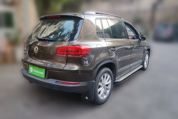 Volkswagen Tiguan 2016, 41100 км, за 7021 USD